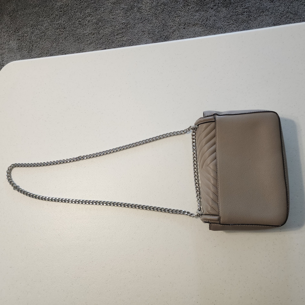 Victoria's Secret Gray Quilted Shoulder Bag with Silver Chain - Picture 3 of 12